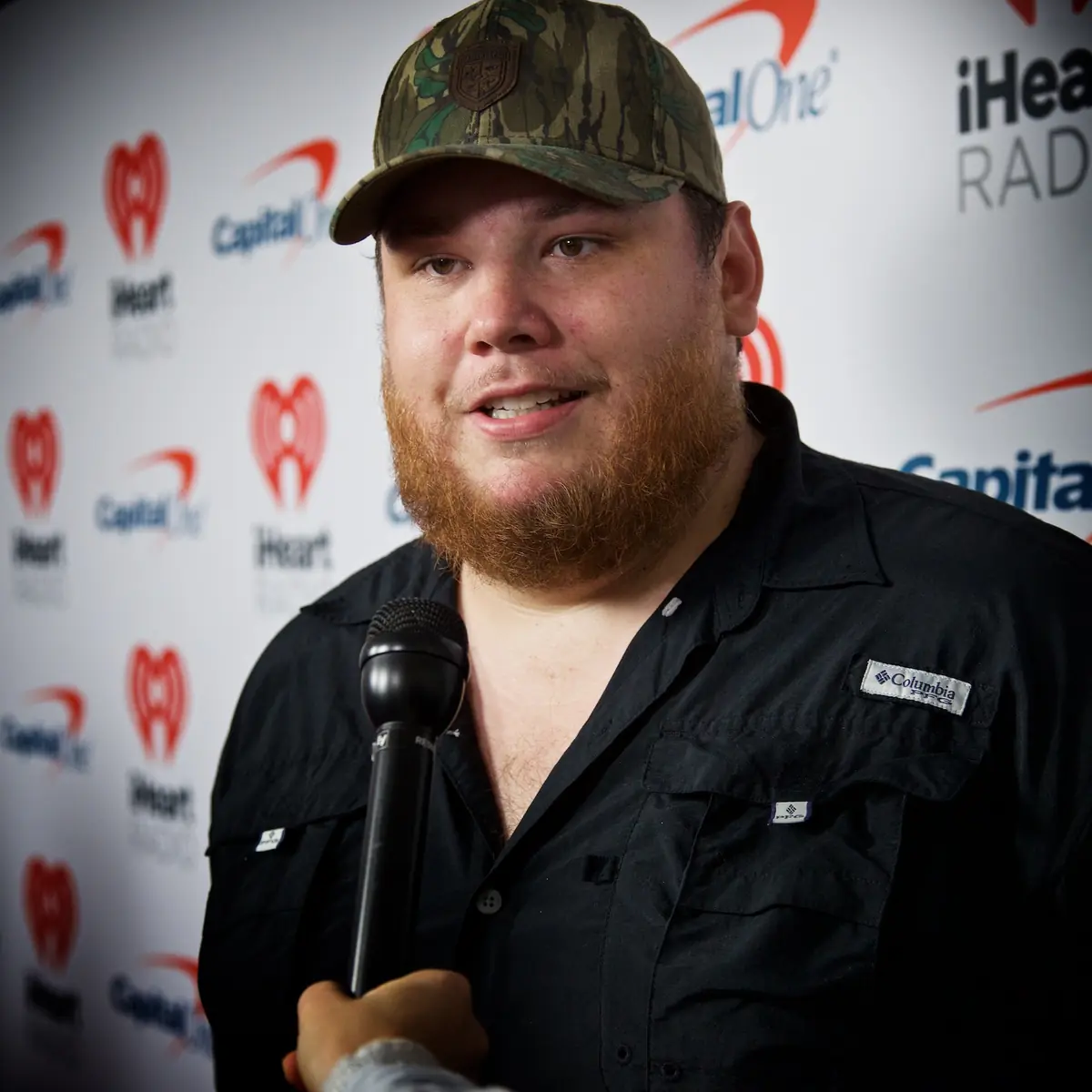 Luke Combs - Luke Combs Favorite Things